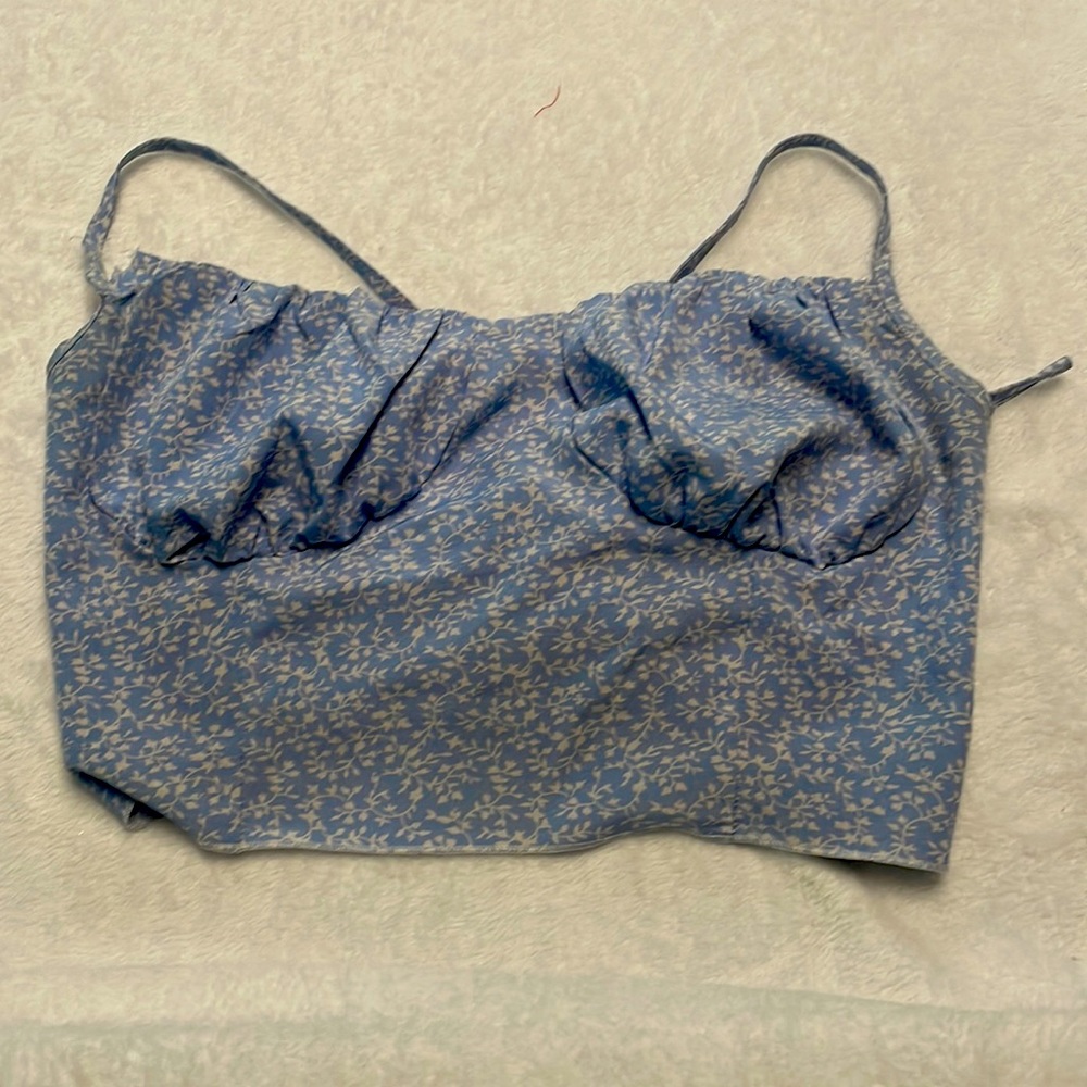 Cute corset halter top on baby blue with flowees